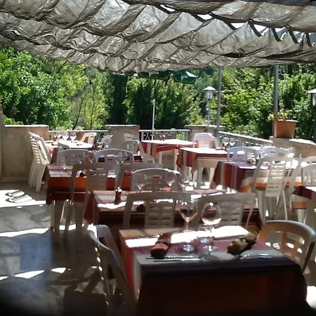 La Fontaine Szálloda 2*